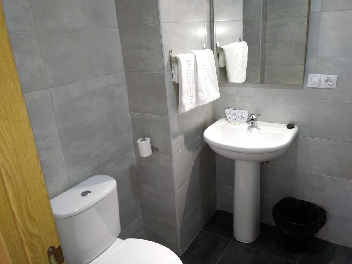 Hostal Gemi Самора Экстерьер фото